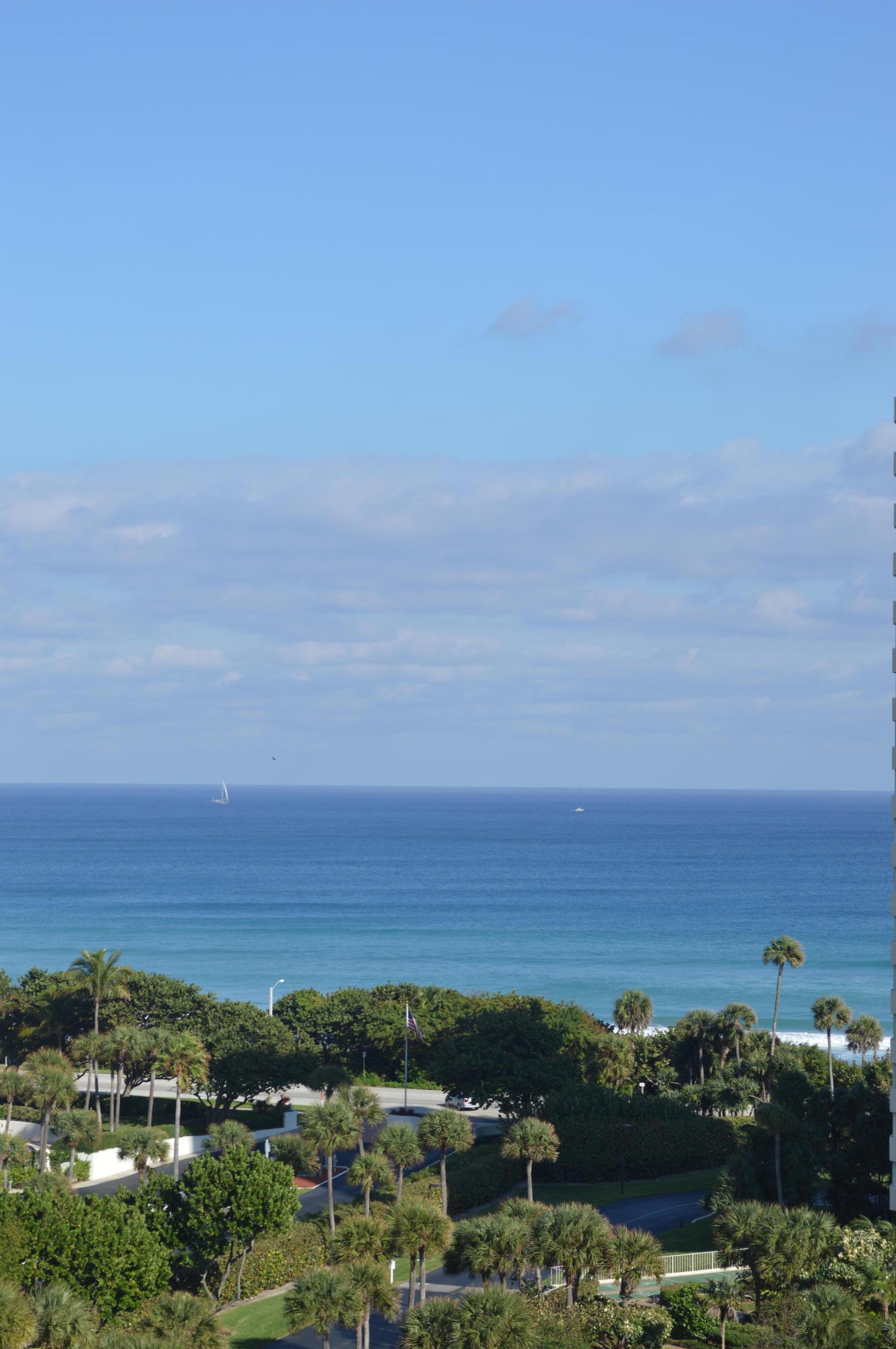 4201 North Ocean Boulevard, Unit C1001 Boca Raton, FL 33431 - Photo 10 of 48 View: Living Room