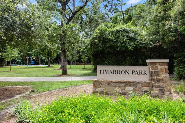 $945,000 | 34 North Swanwick Place, Tomball, TX 77375