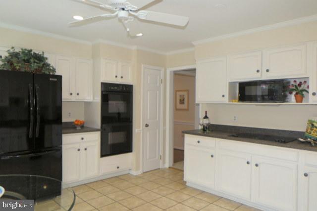 9444 Reach Road Potomac, MD 20854 - Photo 12 of 41 Kitchen View 3