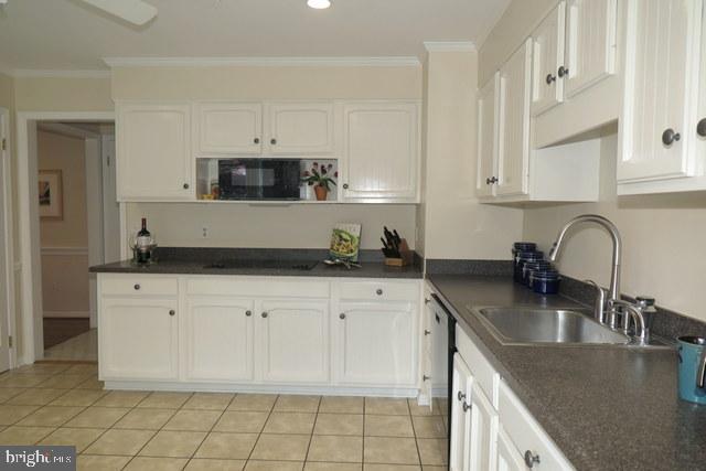 9444 Reach Road Potomac, MD 20854 - Photo 13 of 41 Kitchen View 4