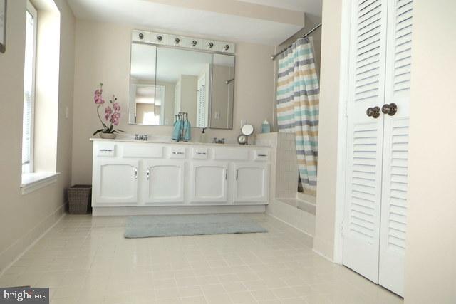 9444 Reach Road Potomac, MD 20854 - Photo 27 of 41 Water and Linen Closets