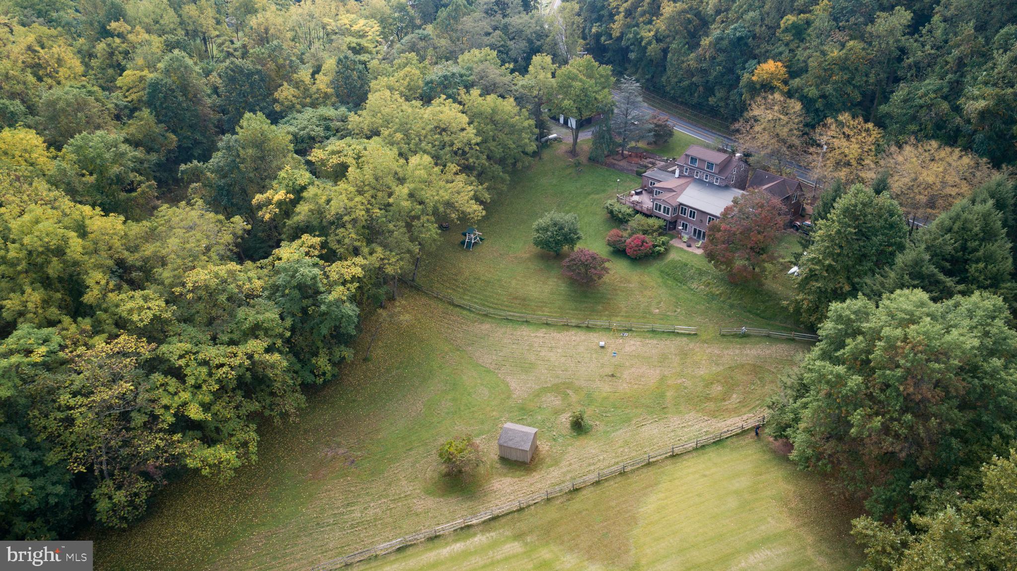 2165 Church Road Hummelstown, PA 17036 - Photo 4 of 59 Gallery Image 4