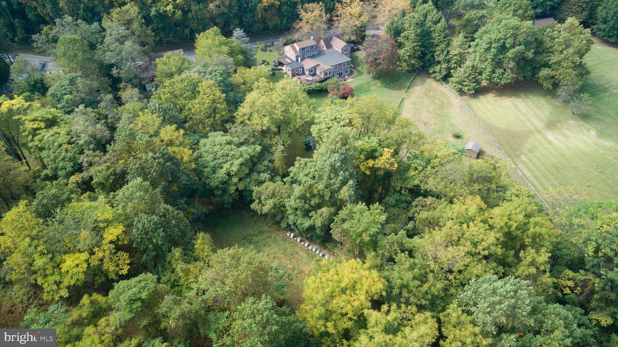 2165 Church Road Hummelstown, PA 17036 - Photo 5 of 59 Gallery Image 5