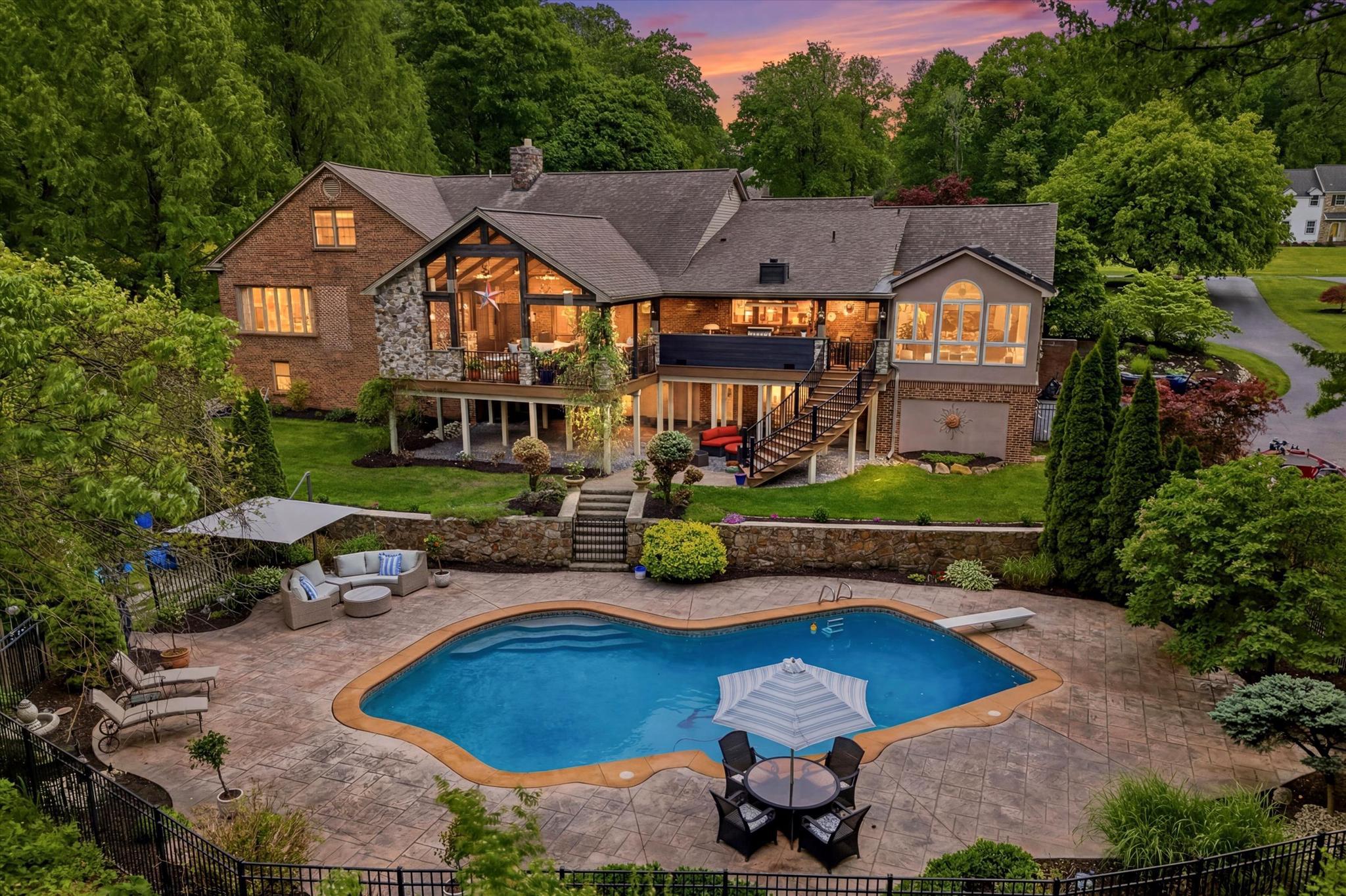 Welcome to your private retreat in Exton