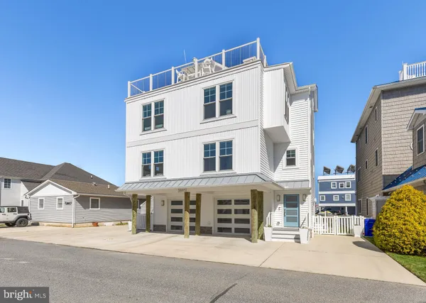 $2,249,900 | 38851 Grant Avenue, Selbyville, DE 19975