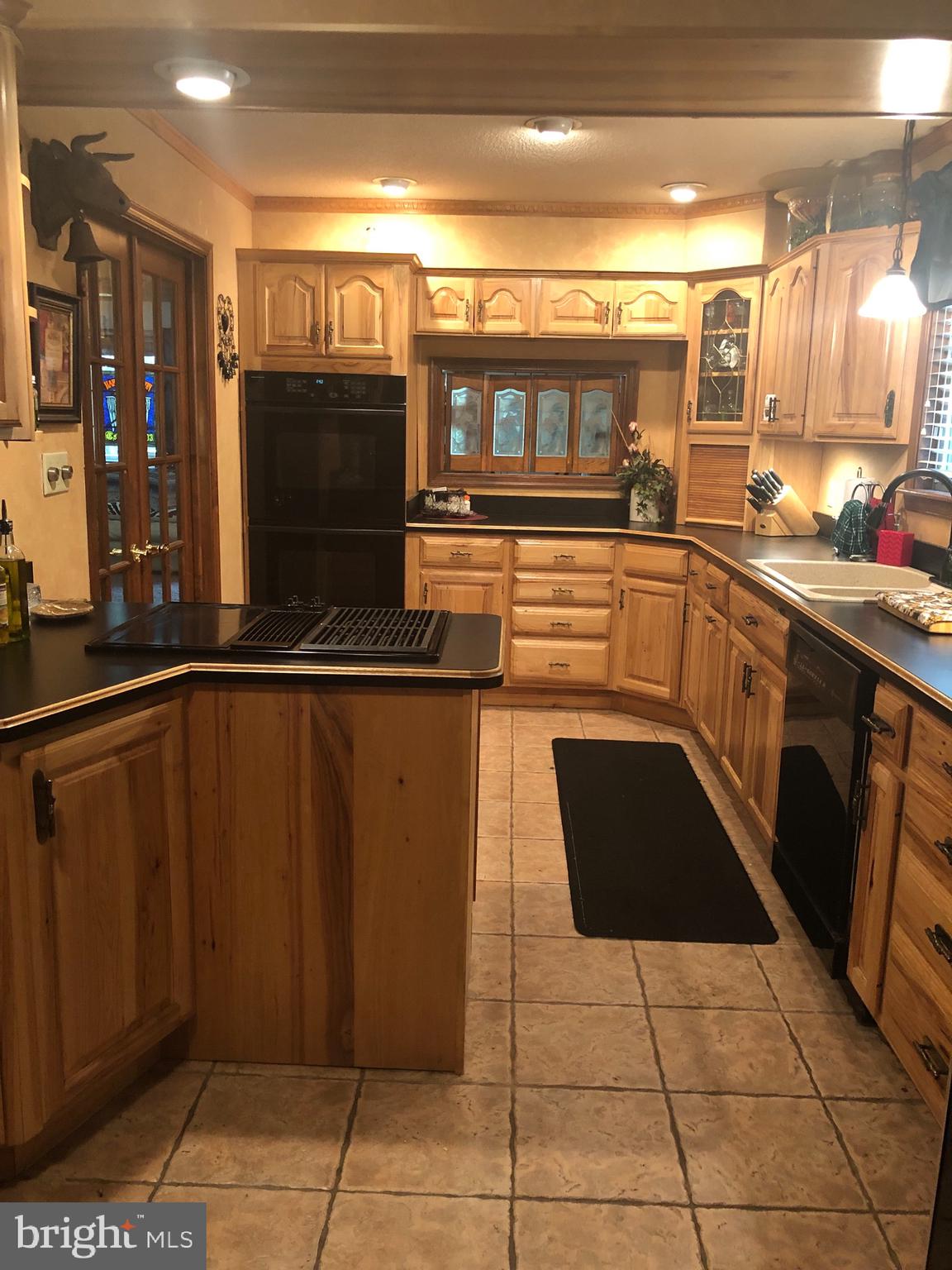1260 County Rte 1/1 Berkeley Springs, WV 25411 - Photo 8 of 29 Kitchen