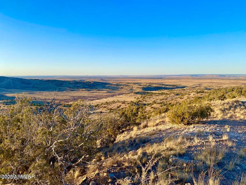 5062 2.39 Acres Concho Az 85924 Concho, AZ 85924 - Photo 17 of 23 a view of an ocean
