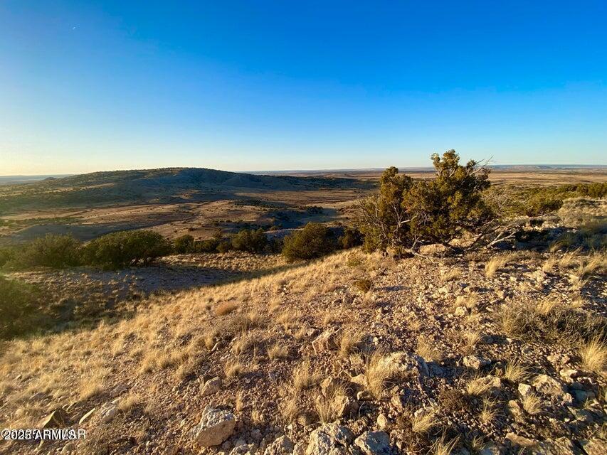 5062 2.39 Acres Concho Az 85924 Concho, AZ 85924 - Photo 8 of 23 a view of a ocean with a building