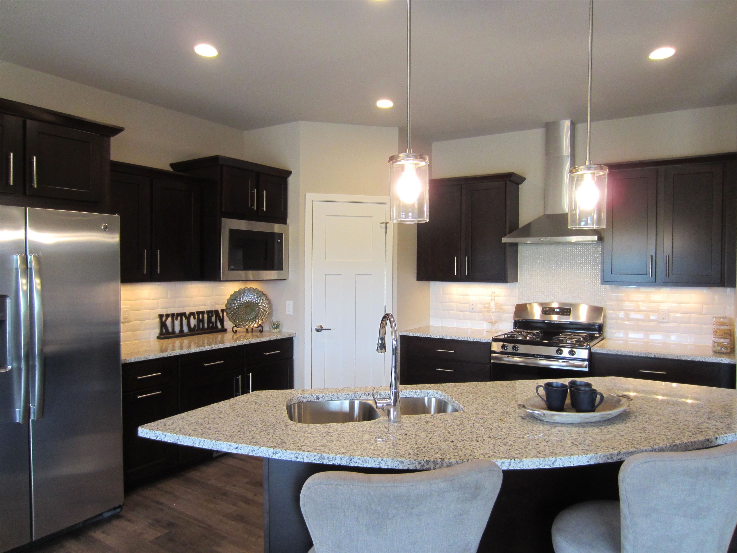 6639 Wagtail Way Middleton, WI 53562 - Photo 11 of 45