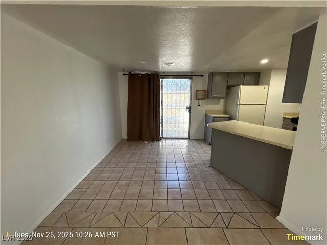 $1,025 | 516 Sellers Place, Henderson, NV 89011