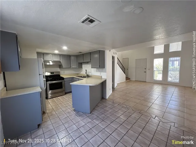 $1,025 | 516 Sellers Place, Henderson, NV 89011