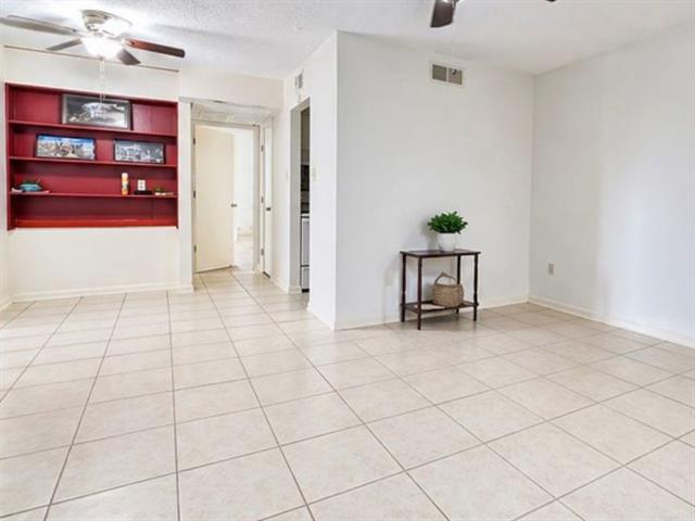 6200 Riverside Drive, Unit 456 Metairie, LA 70003 - Photo 5 of 8