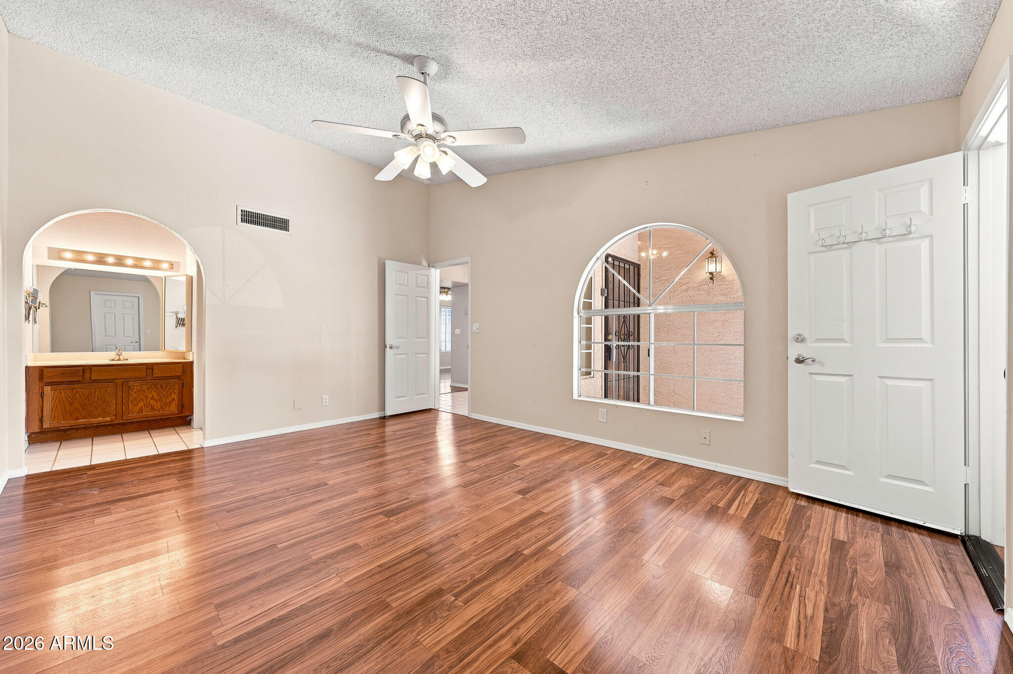 2059 East Brown Road, Unit 16 Mesa, AZ 85213 - Photo 13 of 33 Primary Bedroom