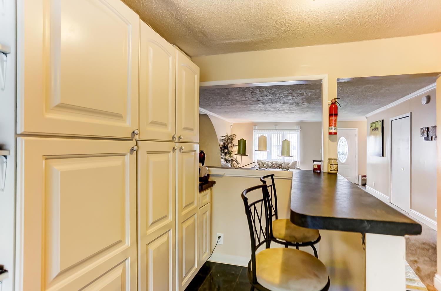 2597 Hubbell Road Columbus, OH 43232 - Photo 13 of 34 Gallery Image 13