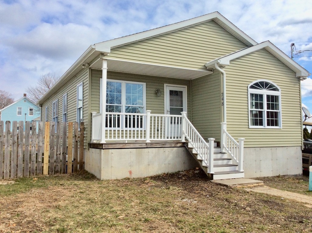 248 Grattan Street Fall River, MA 02721 - Photo 1 of 12 Gallery Image 1