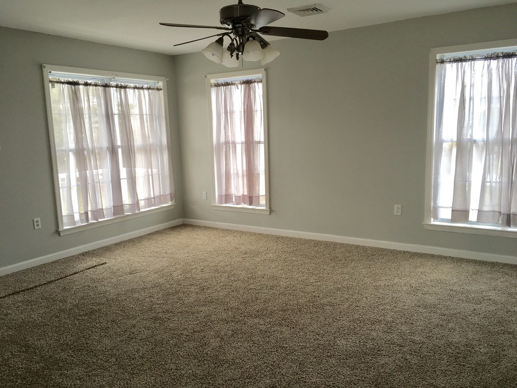 248 Grattan Street Fall River, MA 02721 - Photo 3 of 12 Gallery Image 3