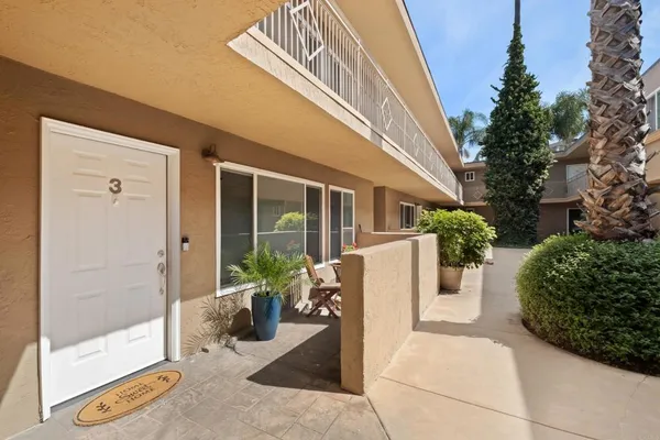 $439,000 | 5510 Adelaide Avenue, Unit 3, San Diego, CA 92115