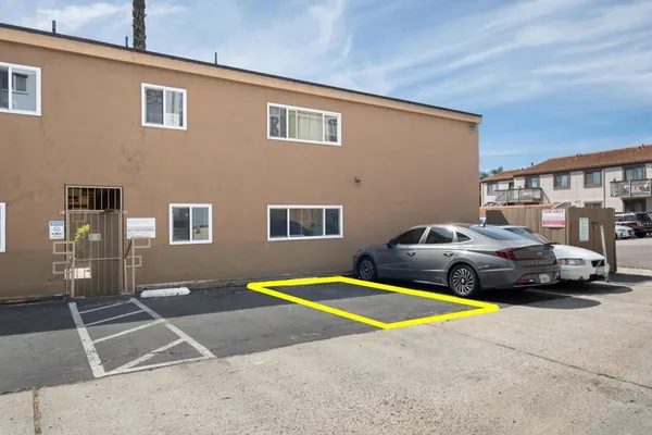 $439,000 | 5510 Adelaide Avenue, Unit 3, San Diego, CA 92115