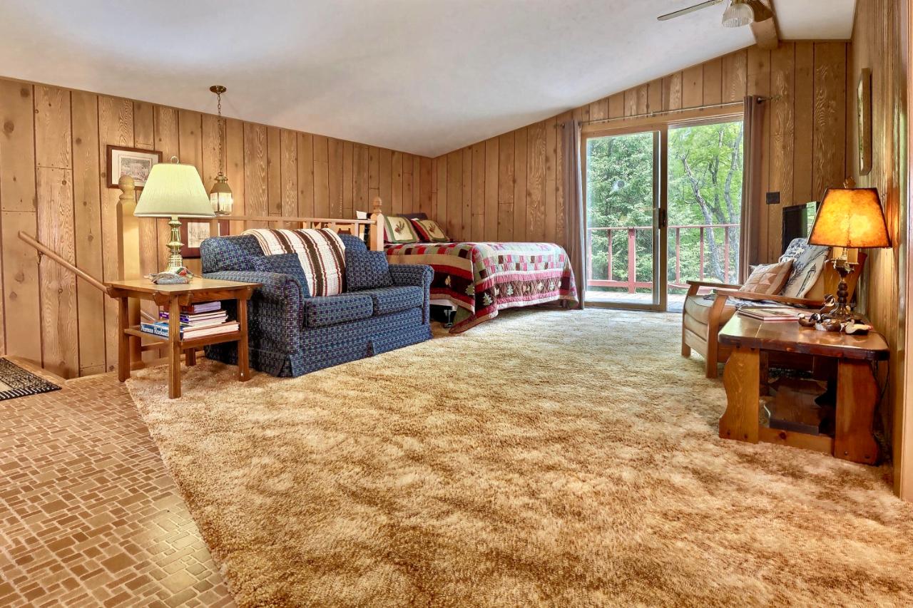 2830 Hahn Road Eagle River, WI 54521 - Photo 19 of 34 Gallery Image 19
