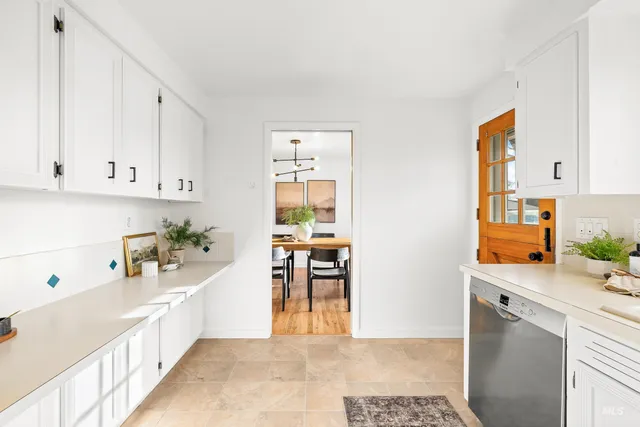 $525,000 | 7217 W Court, Boise, ID 83704