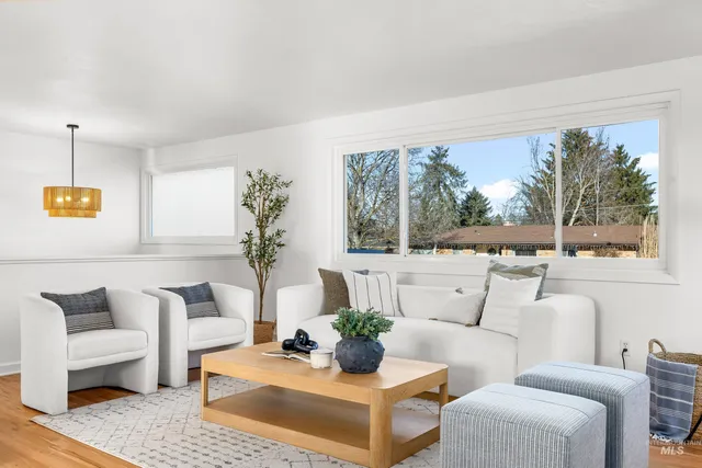 $525,000 | 7217 W Court, Boise, ID 83704