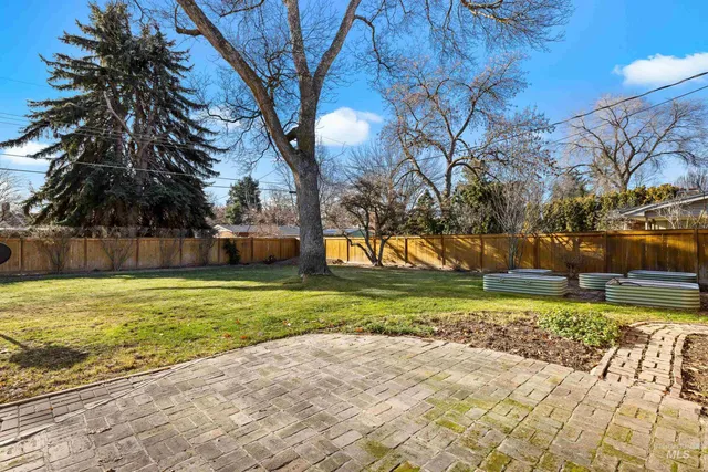 $525,000 | 7217 W Court, Boise, ID 83704