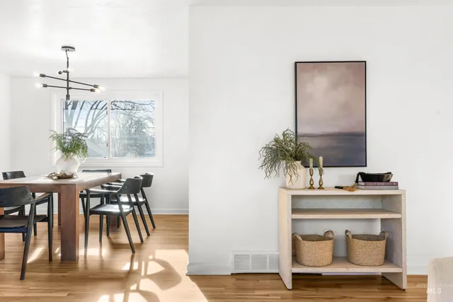 $525,000 | 7217 W Court, Boise, ID 83704