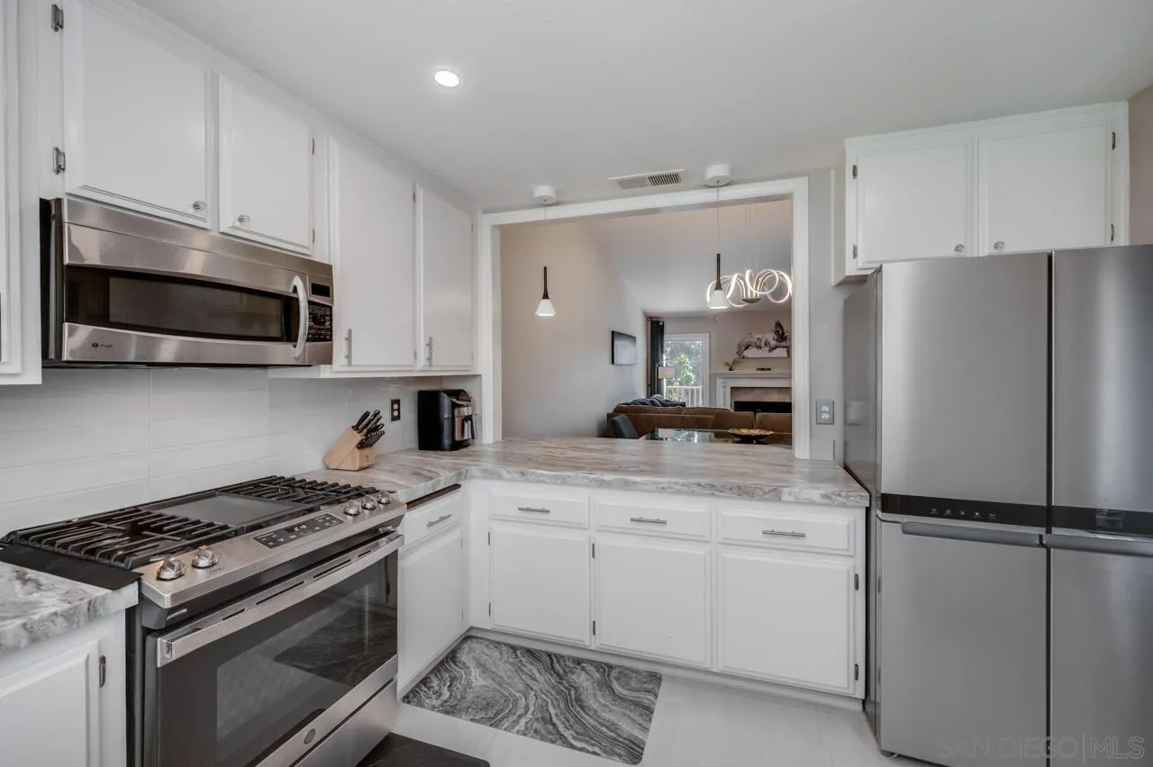 1768 Pala Lake Drive Fallbrook, CA 92028 - Photo 12 of 35