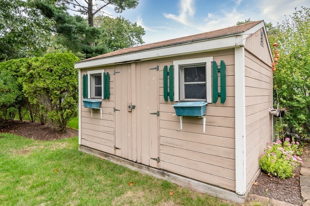 30 Beverly Road Natick, MA 01760 - Photo 23 of 24