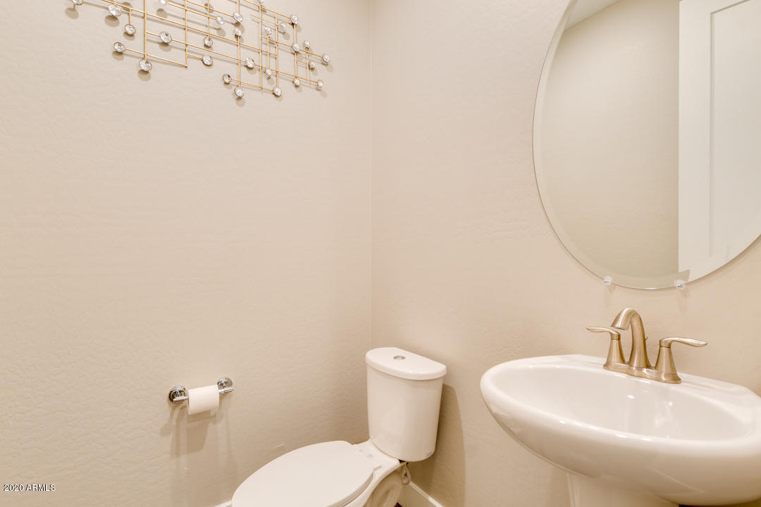 3855 South McQueen Road, Unit 14 Chandler, AZ 85286 - Photo 15 of 30 18-McQueen