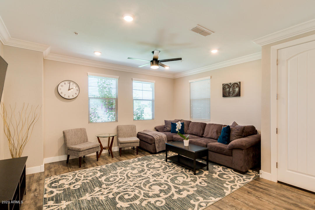3855 South McQueen Road, Unit 14 Chandler, AZ 85286 - Photo 6 of 30 08-McQueen