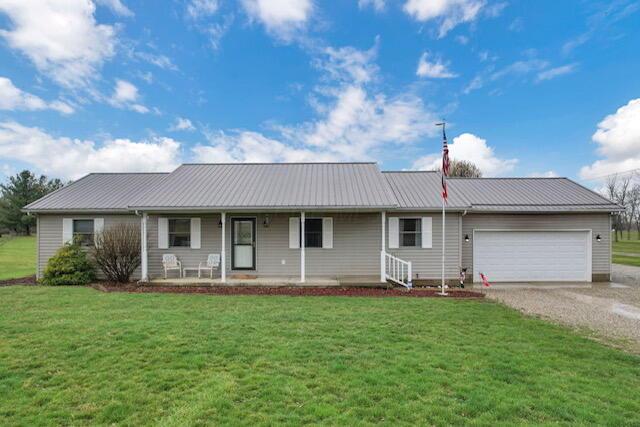 11581 Murlette Road Southwest Stoutsville, OH 43154 - Photo 1 of 27 IMG_1060