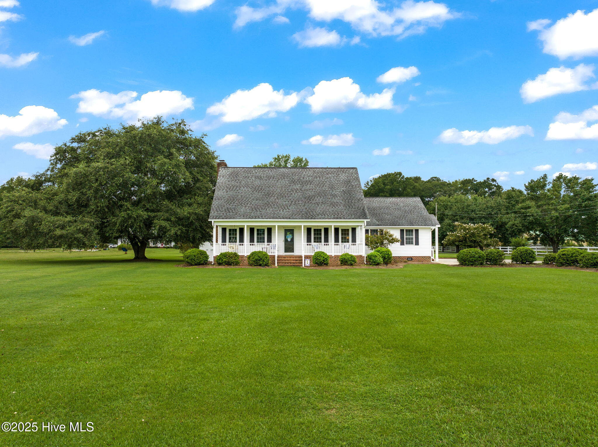 3758 Emma Cannon Road Ayden, NC 28513 - Photo 2 of 46 43-web-or-mls-untitled-11