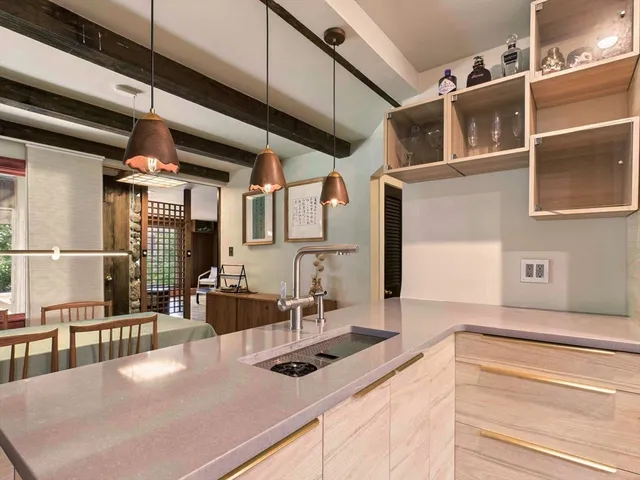 $739,000 | 81 Bartlett Street, Chelmsford, MA 01824