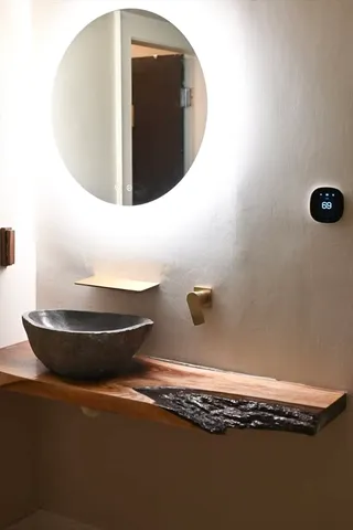 $739,000 | 81 Bartlett Street, Chelmsford, MA 01824