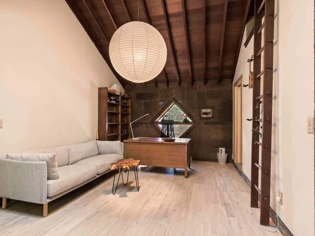 $739,000 | 81 Bartlett Street, Chelmsford, MA 01824