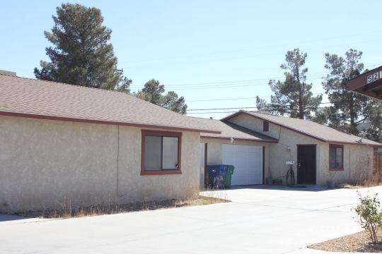 525 Commercial Avenue Ridgecrest, CA 93555 - Photo 2 of 17
