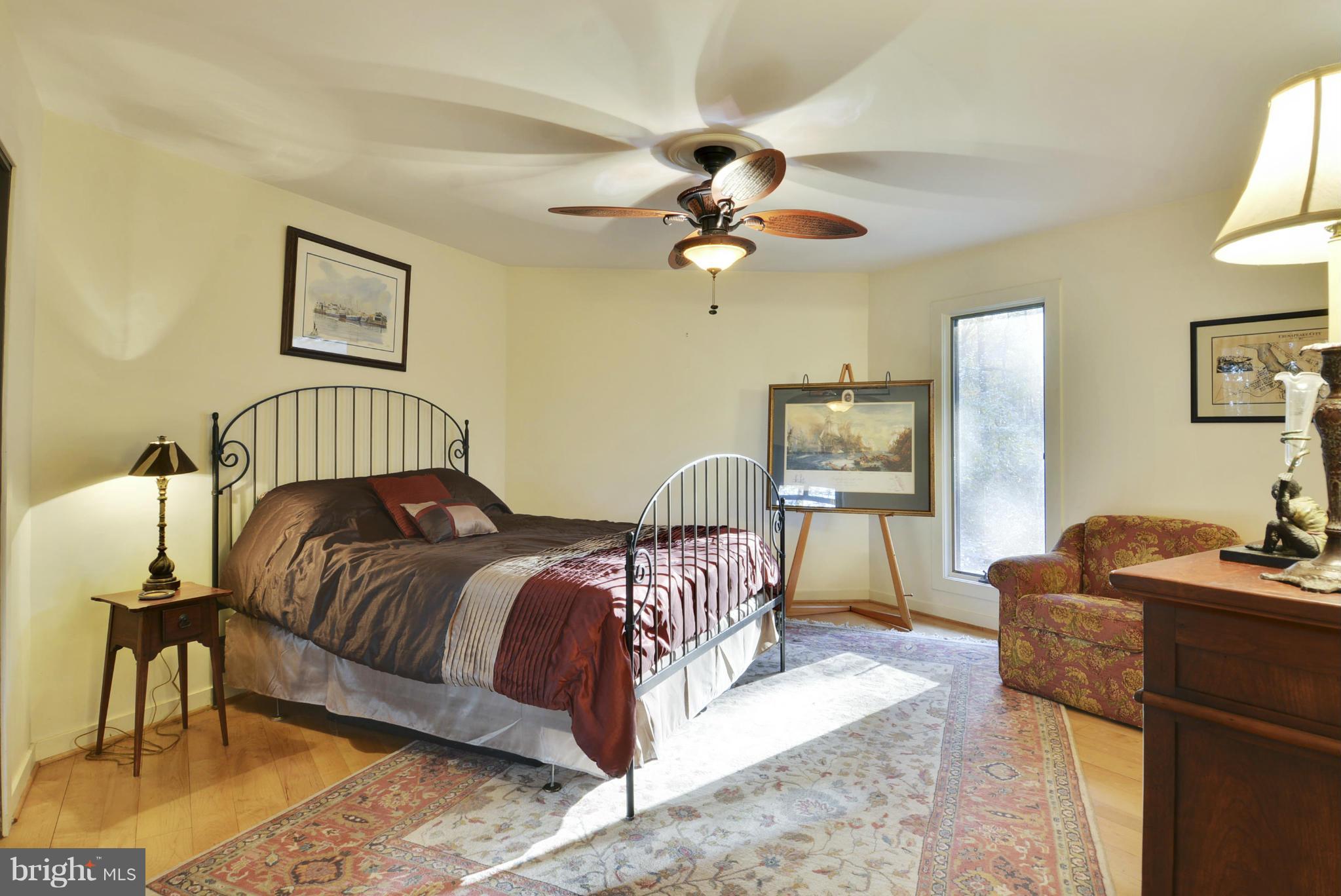8011 Church Neck Road St. Michaels, MD 21663 - Photo 14 of 28 Main level master suite with private bath