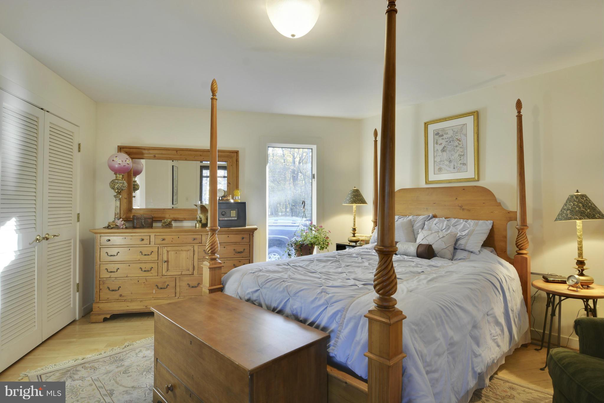 8011 Church Neck Road St. Michaels, MD 21663 - Photo 15 of 28 Second bedroom suite with private bath