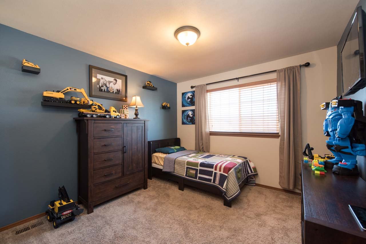 9018 North Elm Street Spokane, WA 99208 - Photo 10 of 20 Gallery Image 10