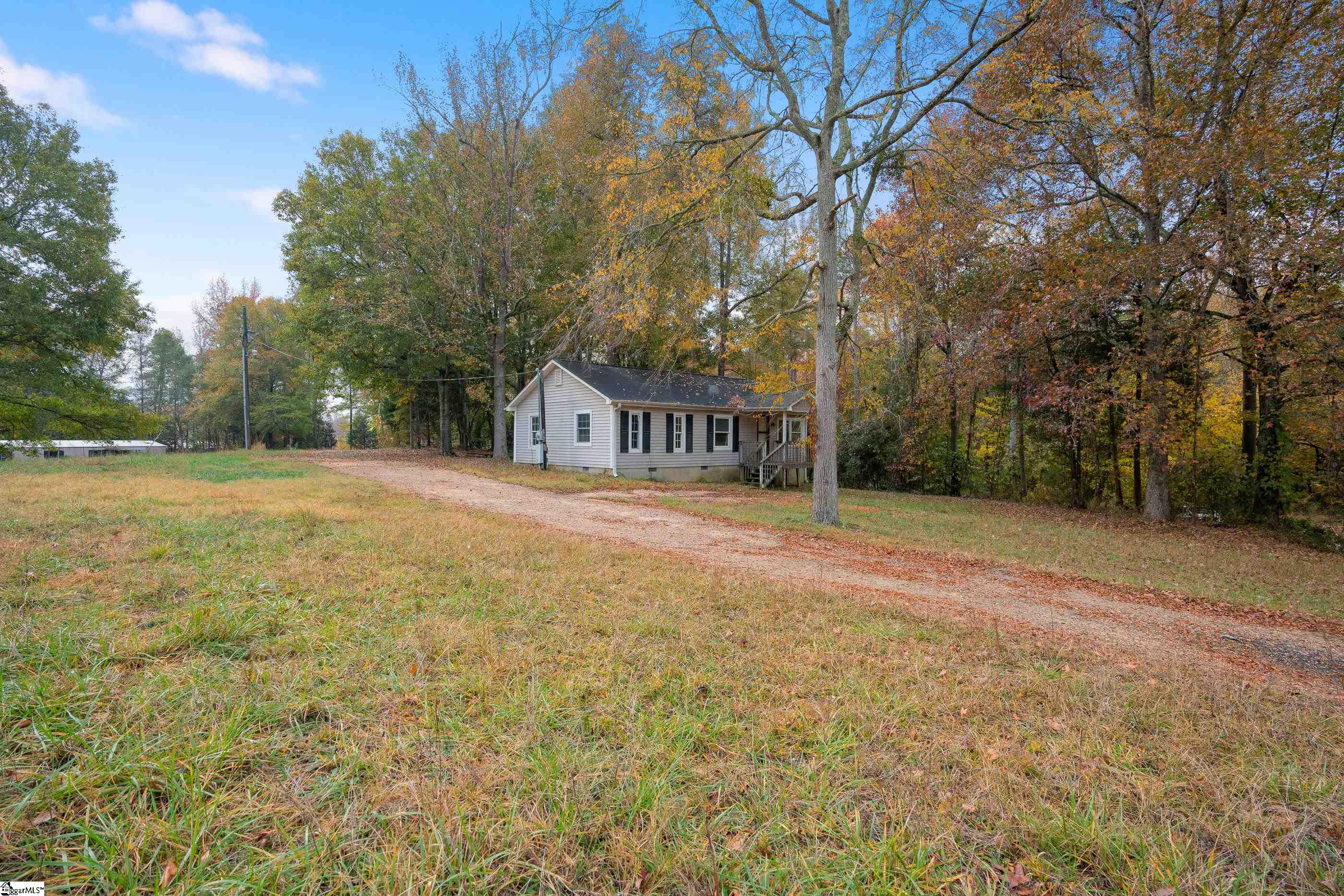 895 Nash Mill Road Fountain Inn, SC 29644 - Photo 4 of 20