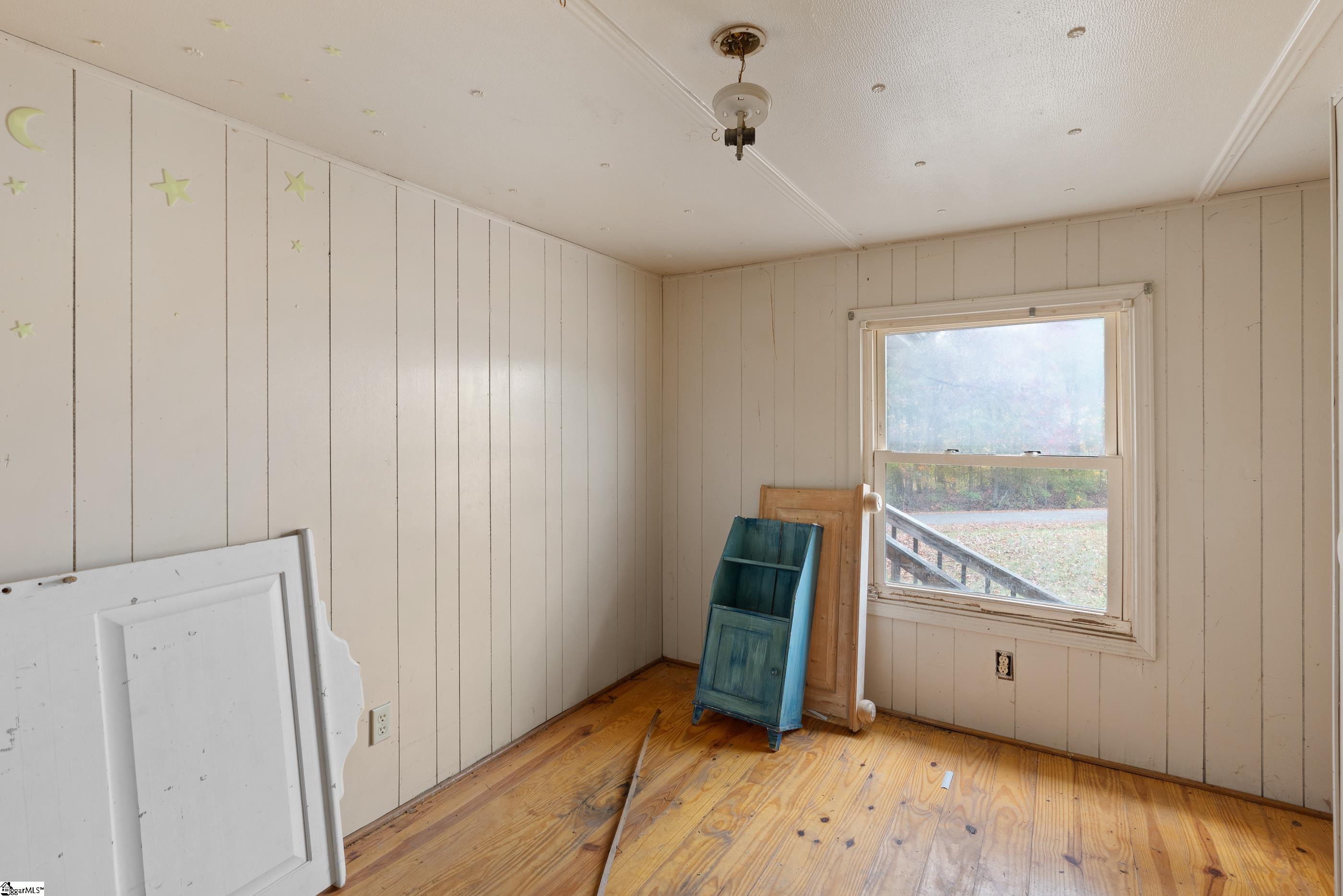 895 Nash Mill Road Fountain Inn, SC 29644 - Photo 7 of 20