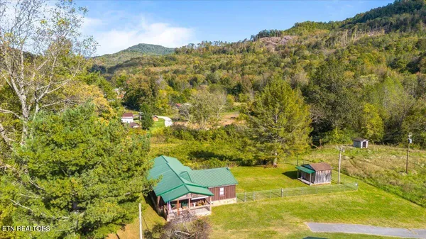 $219,000 | 135 Midway Road, Clairfield, TN 37715