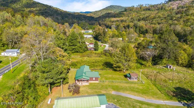 $219,000 | 135 Midway Road, Clairfield, TN 37715