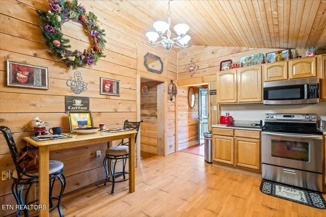 $219,000 | 135 Midway Road, Clairfield, TN 37715