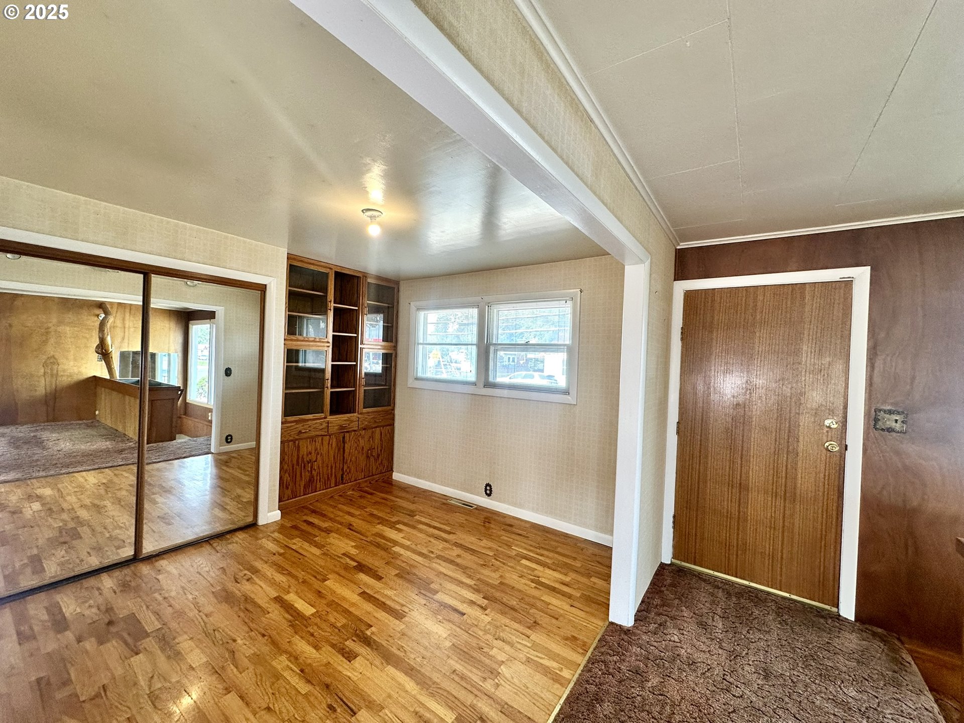 2460 Clark Street Baker City, OR 97814 - Photo 23 of 46 a view of empty room