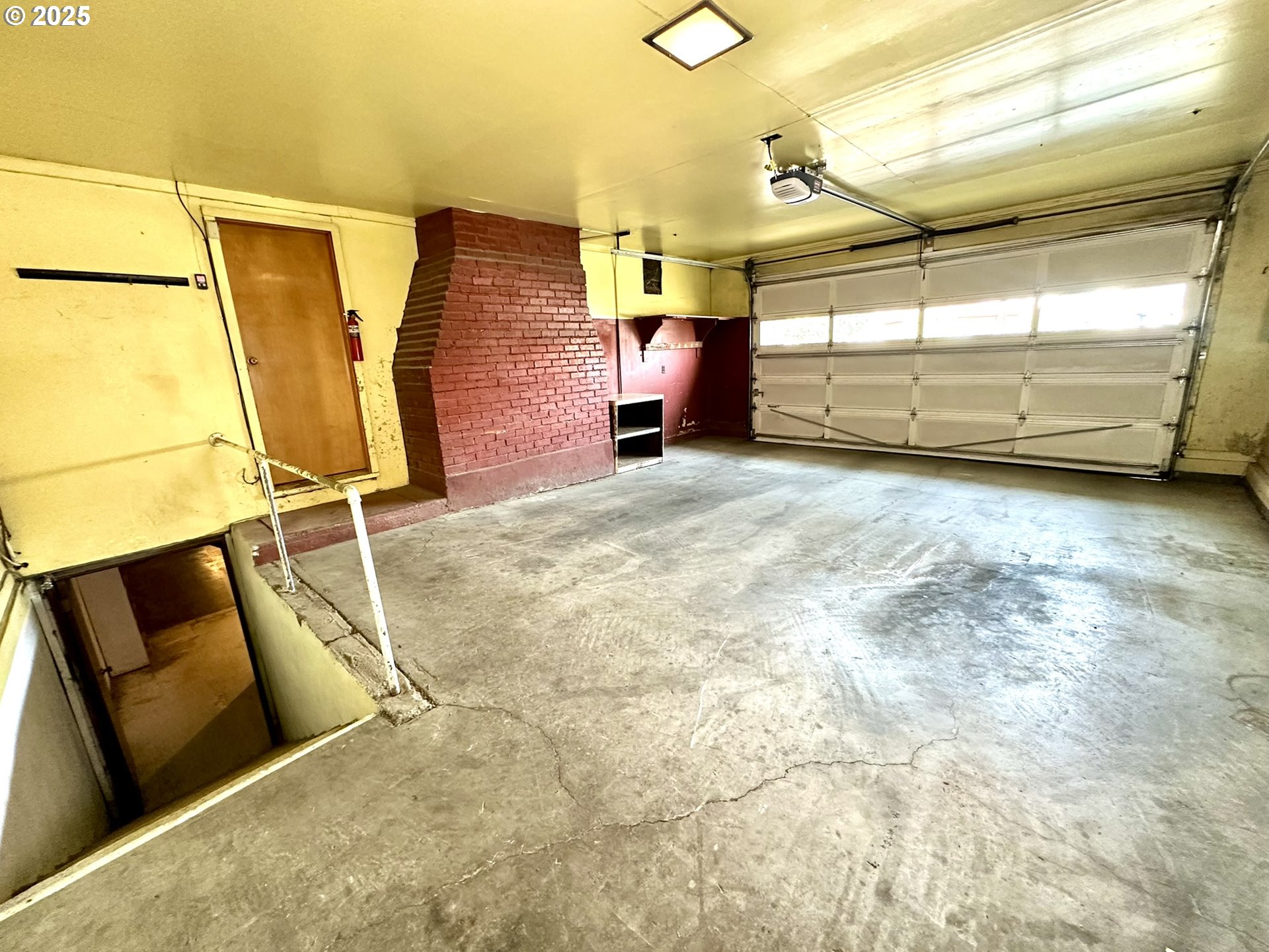 2460 Clark Street Baker City, OR 97814 - Photo 38 of 46 a view of a room with wooden floor
