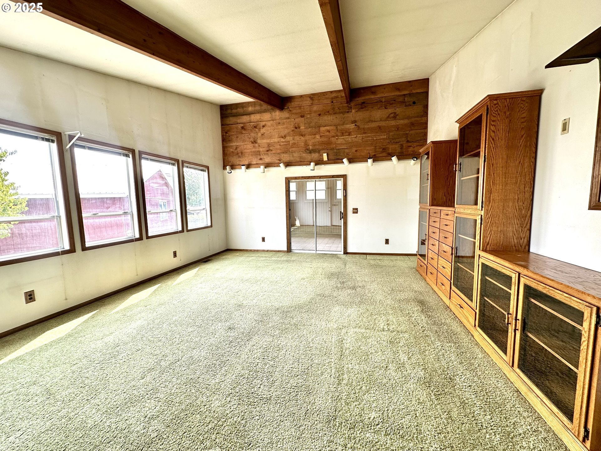 2460 Clark Street Baker City, OR 97814 - Photo 5 of 46