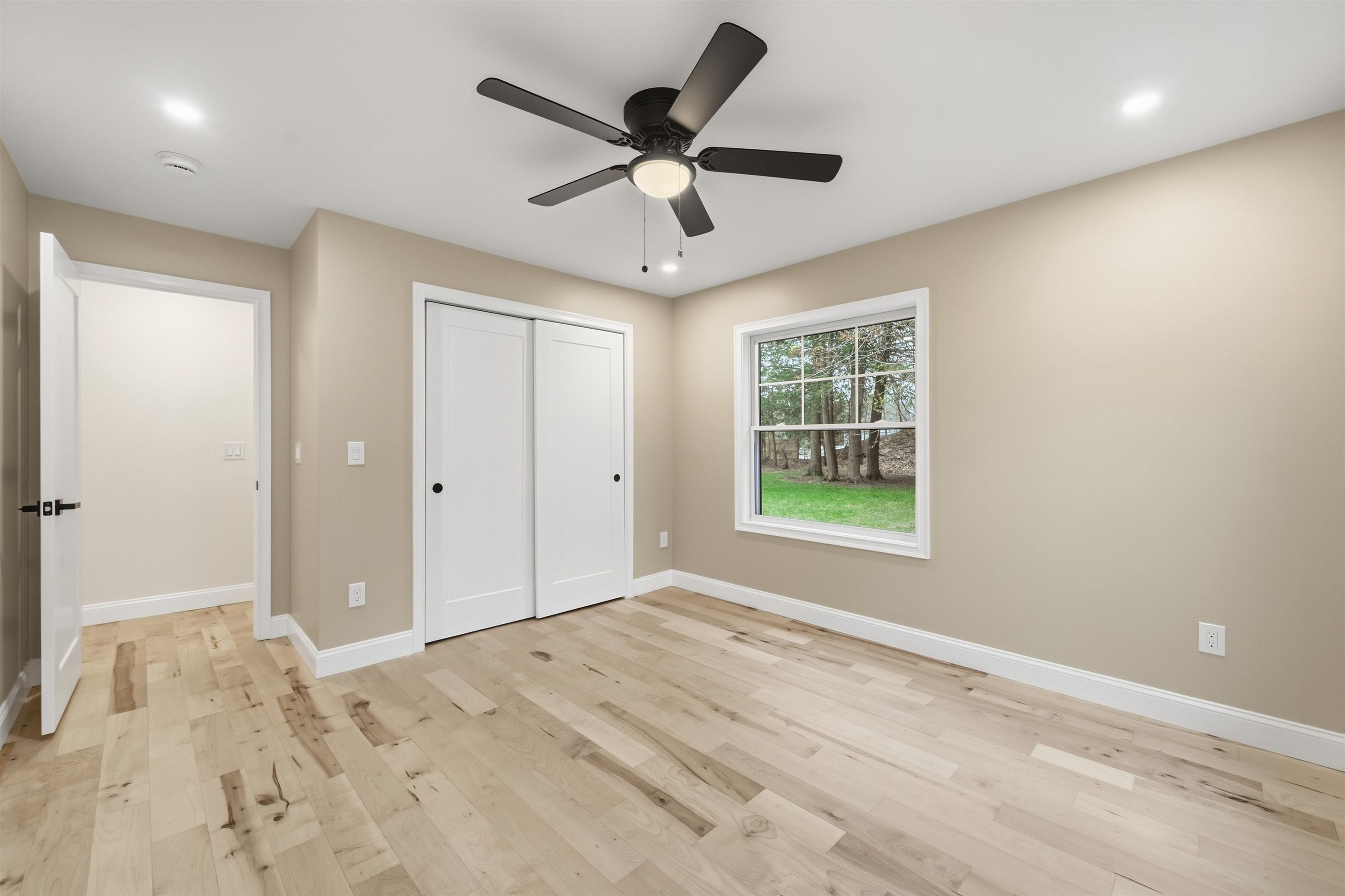 15 Walton Road Plaistow, NH 03865 - Photo 20 of 36 Gallery Image 20