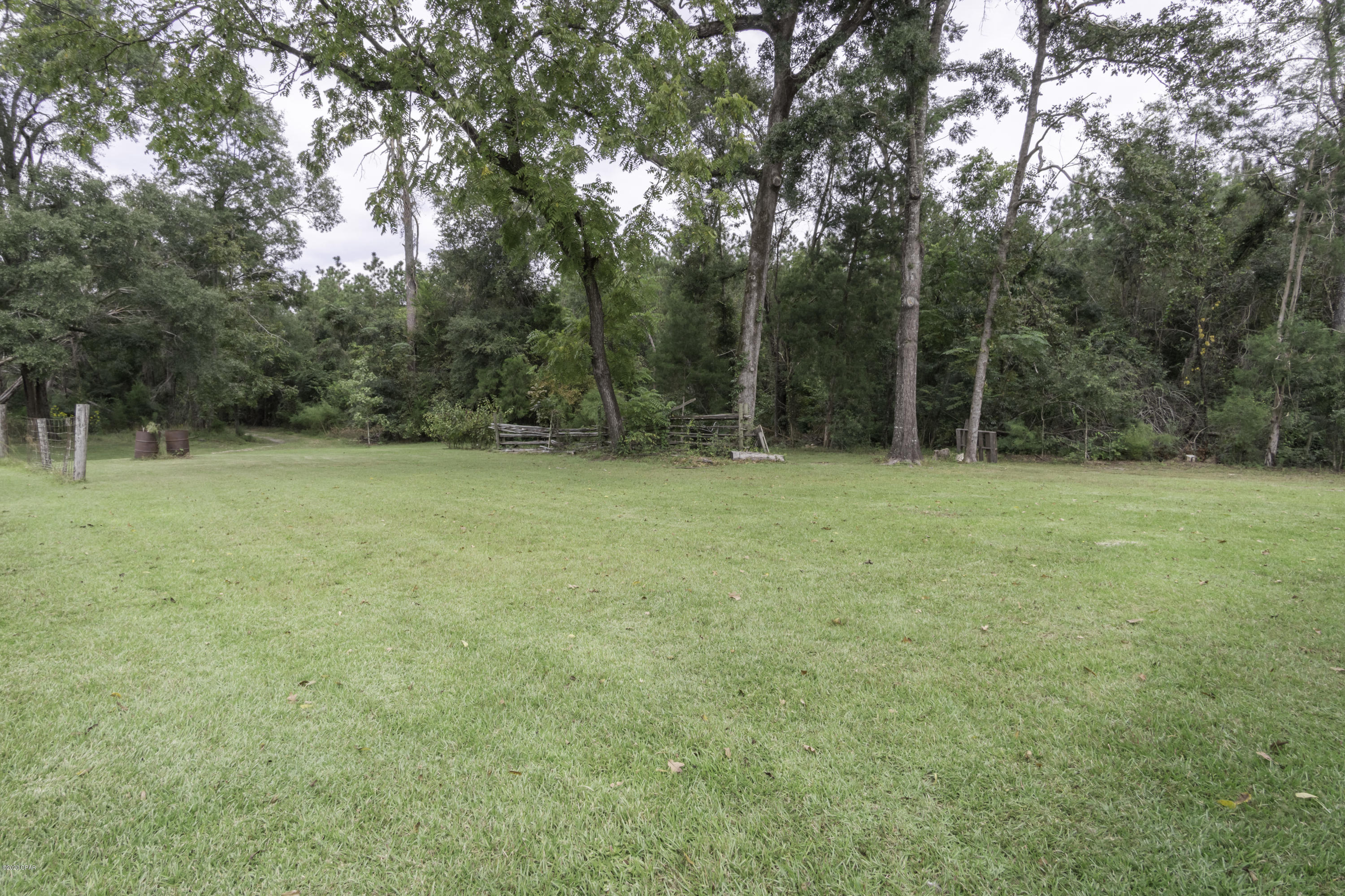 5508 Timberlane Road Bascom, FL 32423 - Photo 29 of 47